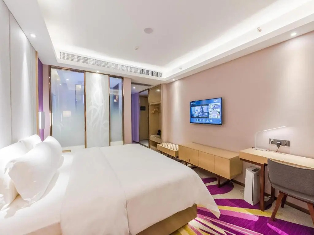 Lavande Hotel·Foshan  Zhoucun Liguang Road Xunfenggang Metro station