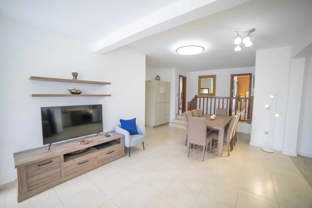 Ananda (L1) in Tias with 4 bedrooms and 4 bathrooms