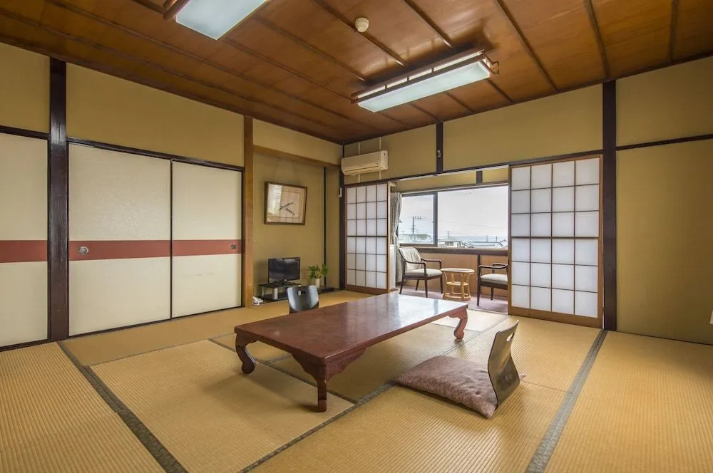 Gyotakuso Suzukiya