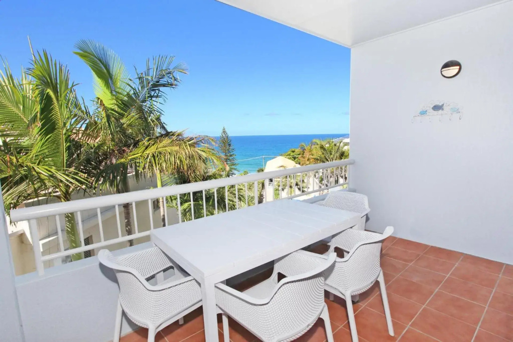 Unit 9 'Coolum Blueseas', Coolum Beach