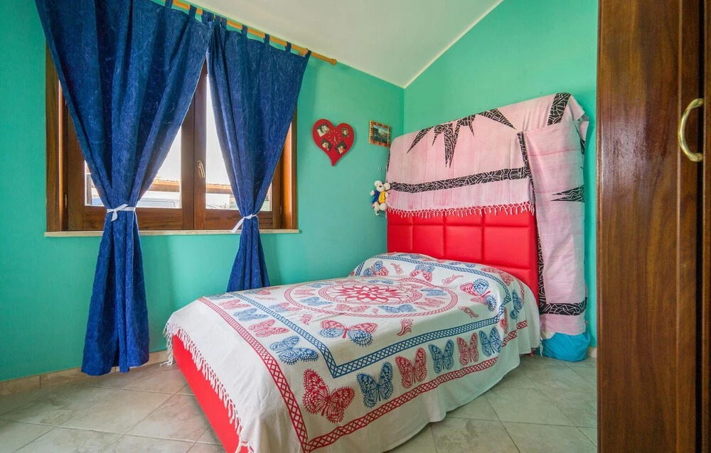 Beautiful Home in Menfi With Wifi and 3 Bedrooms