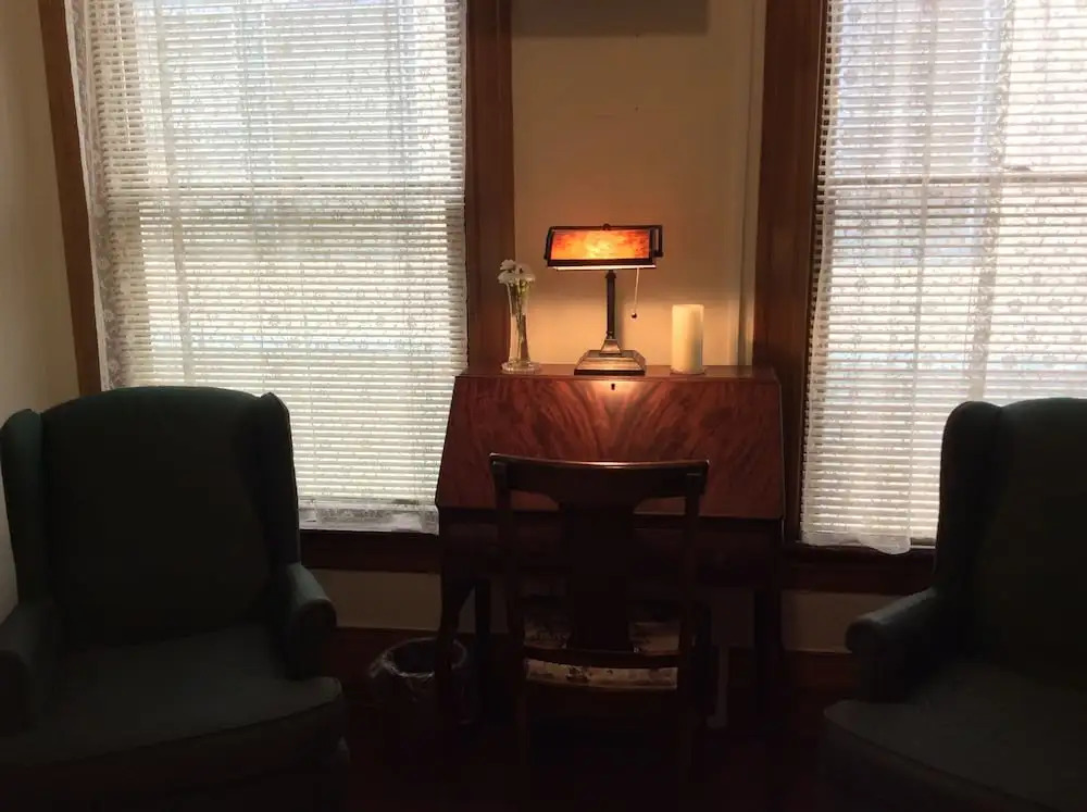 Crescent Lily Inn B&B