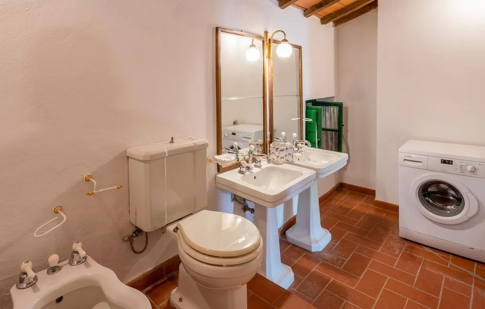 Lovely Home In Sarteano