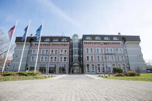 City Beach Hostel