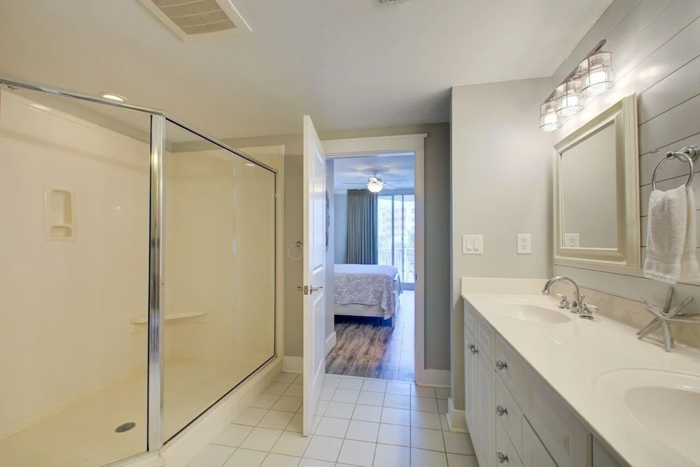 Waterscape A221 2 Bedroom Condo