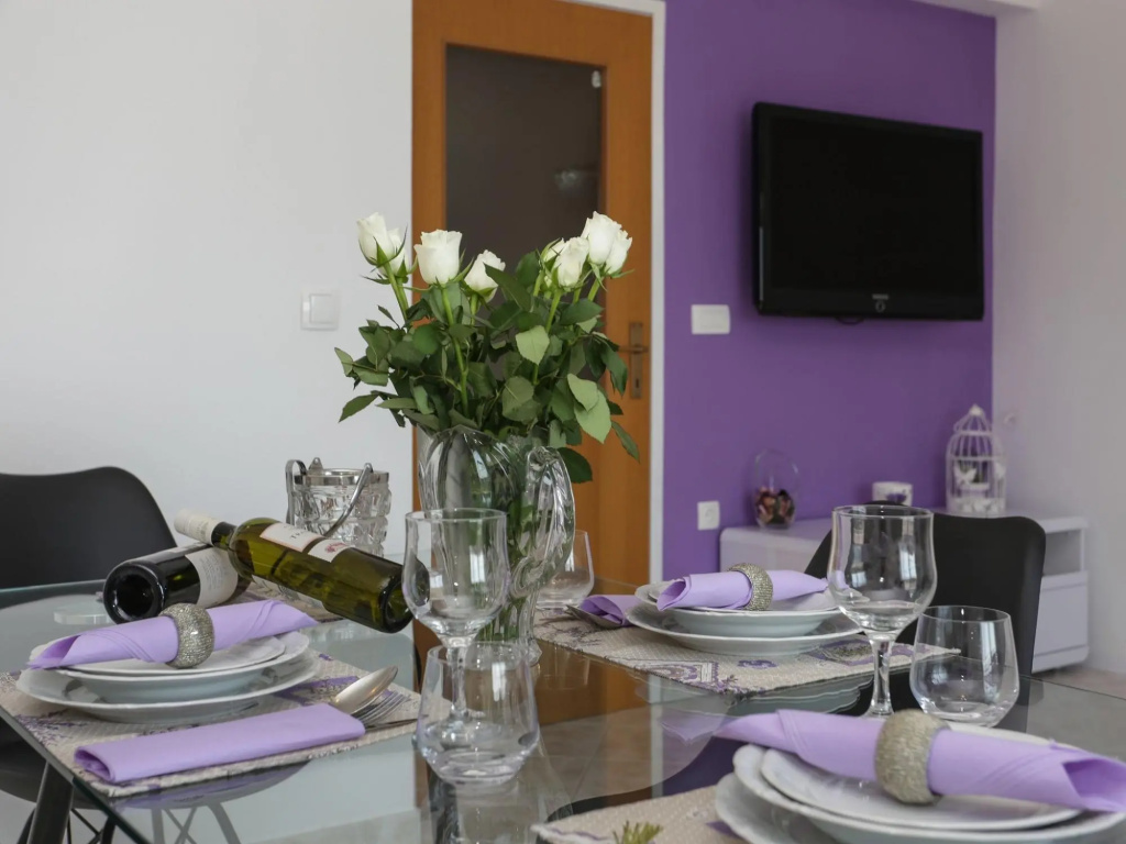 Apartment in Katel Gomilica Near Beach