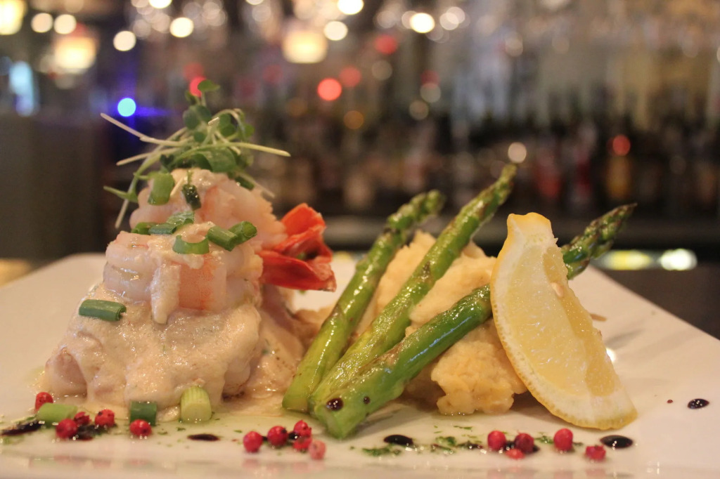 Hilltop Inn - Salmon Arm