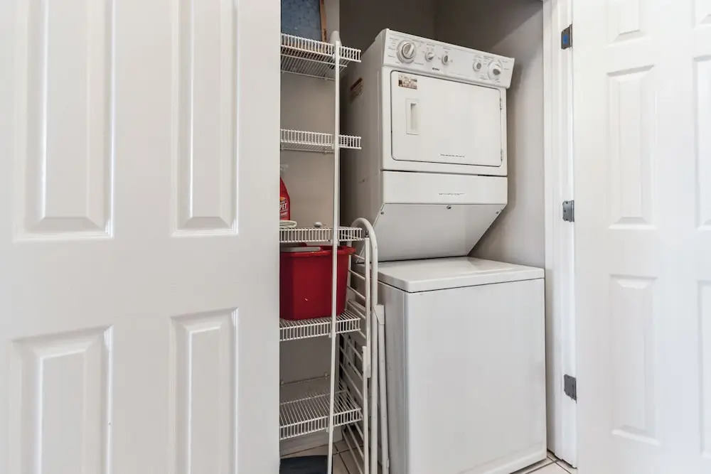 Scenic Duplex #11a 2 Bedrooms 2 Bathrooms Duplex