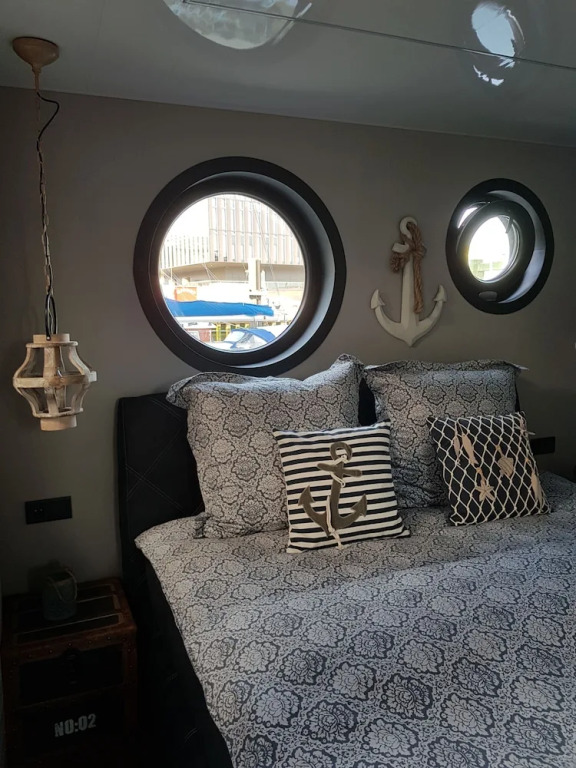 Riverloft I