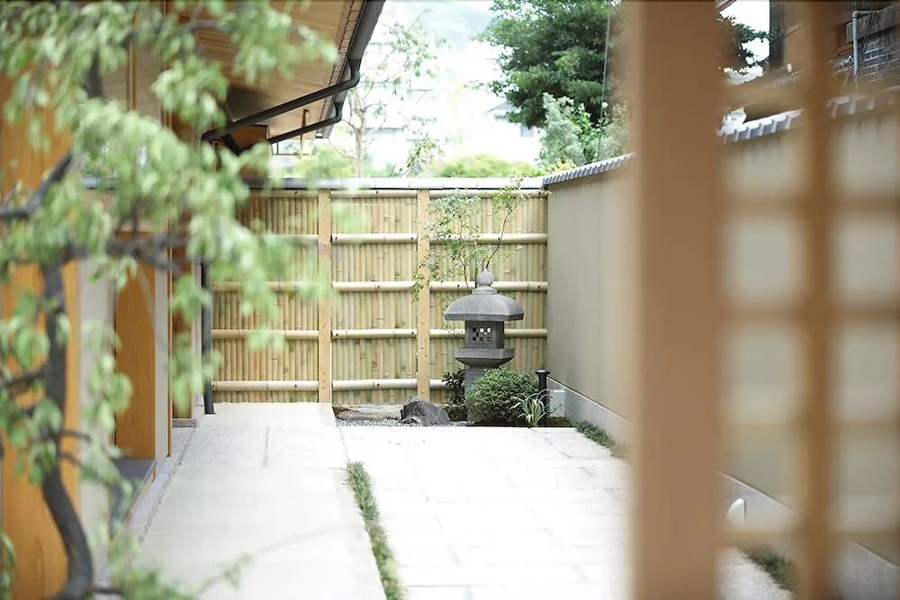 Maru Izumiyacho