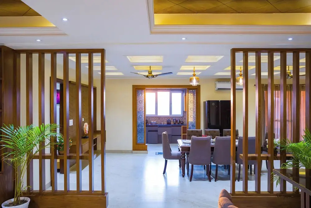 Alaya Stays BYDM The Sky Heaven - 4 BHK Penthouse 15 Min from Triveni Ghat With Balcony & Lift