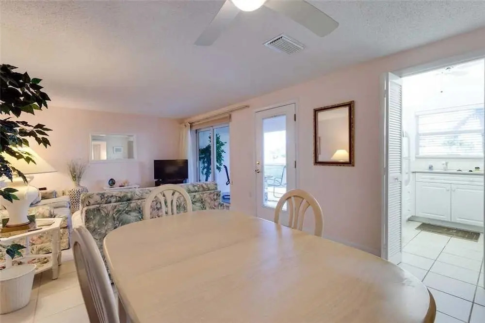Bonita Beach 154E - One Bedroom Condo