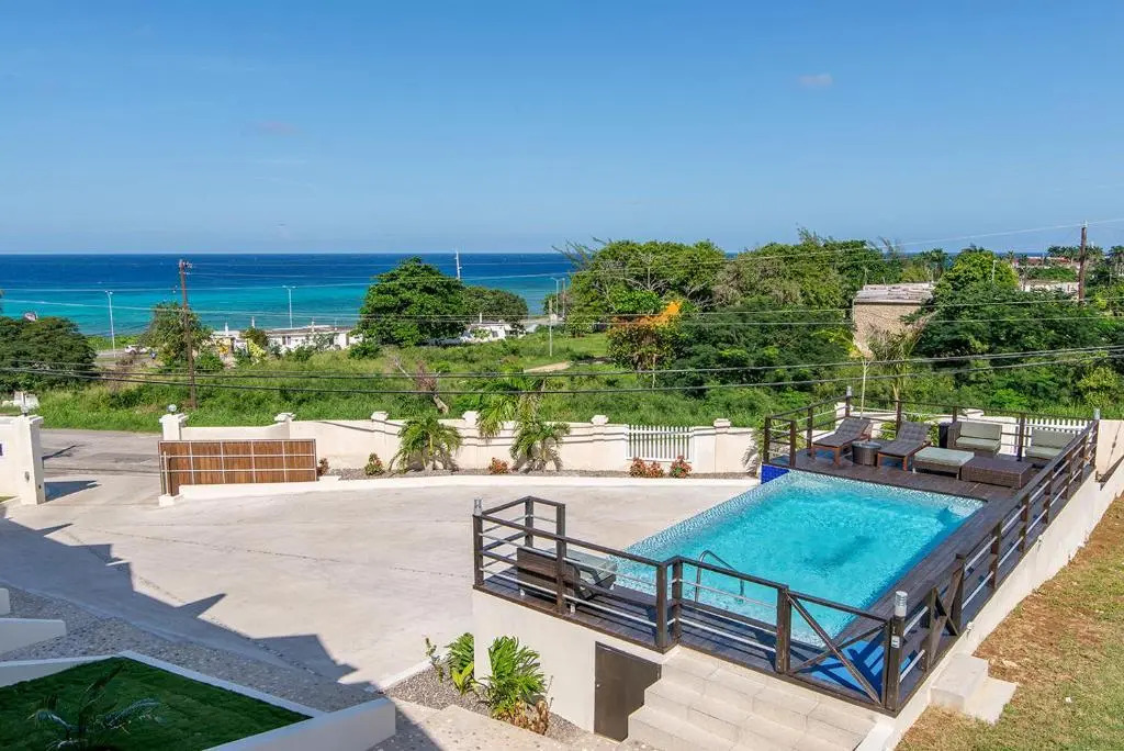 Luxury 2br Home Facing Beach W/Pool Montego Bay #5