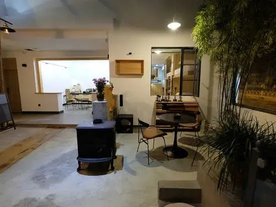 DaLi LOFT Travelling With Hostel