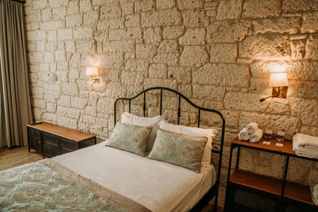Nills Stone House otel
