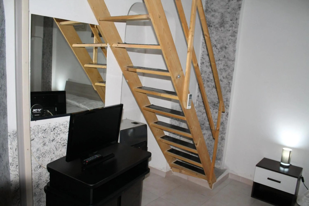 Home Greco