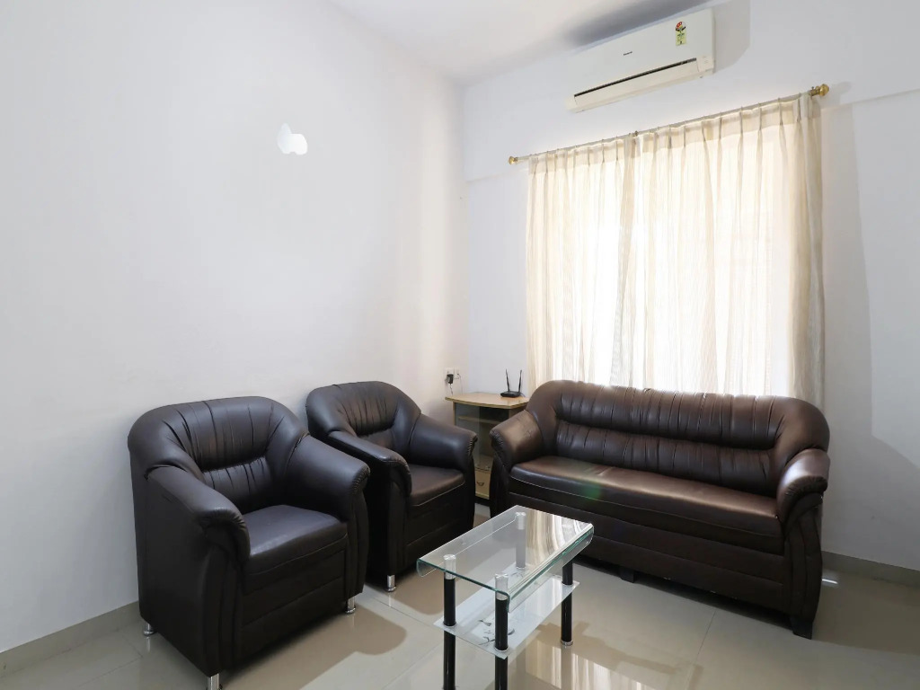 Iprass Service Apartment-Baner