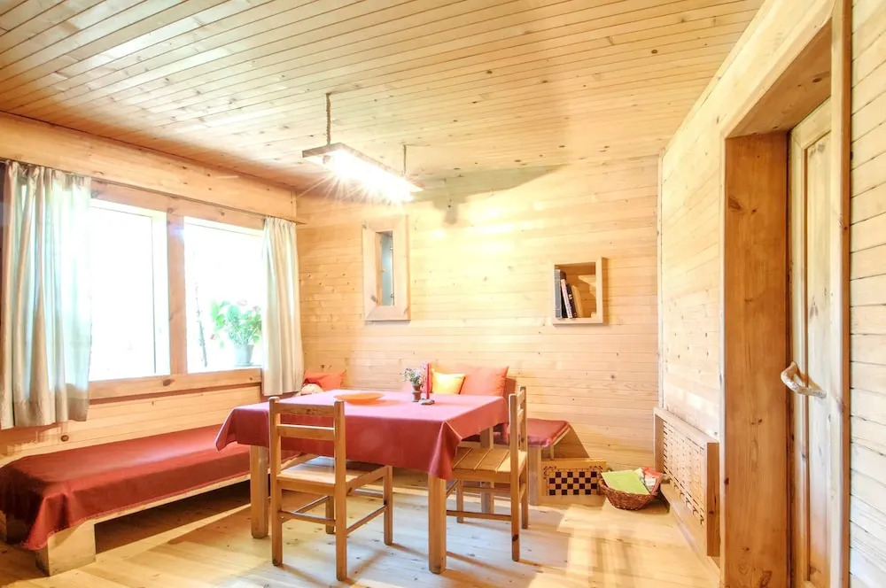 House With 2 Bedrooms in Hadzhidimovo, With Wonderful Lake View, Shared Pool, Enclosed Garden