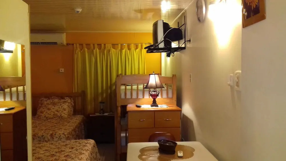 Abriannas Inn