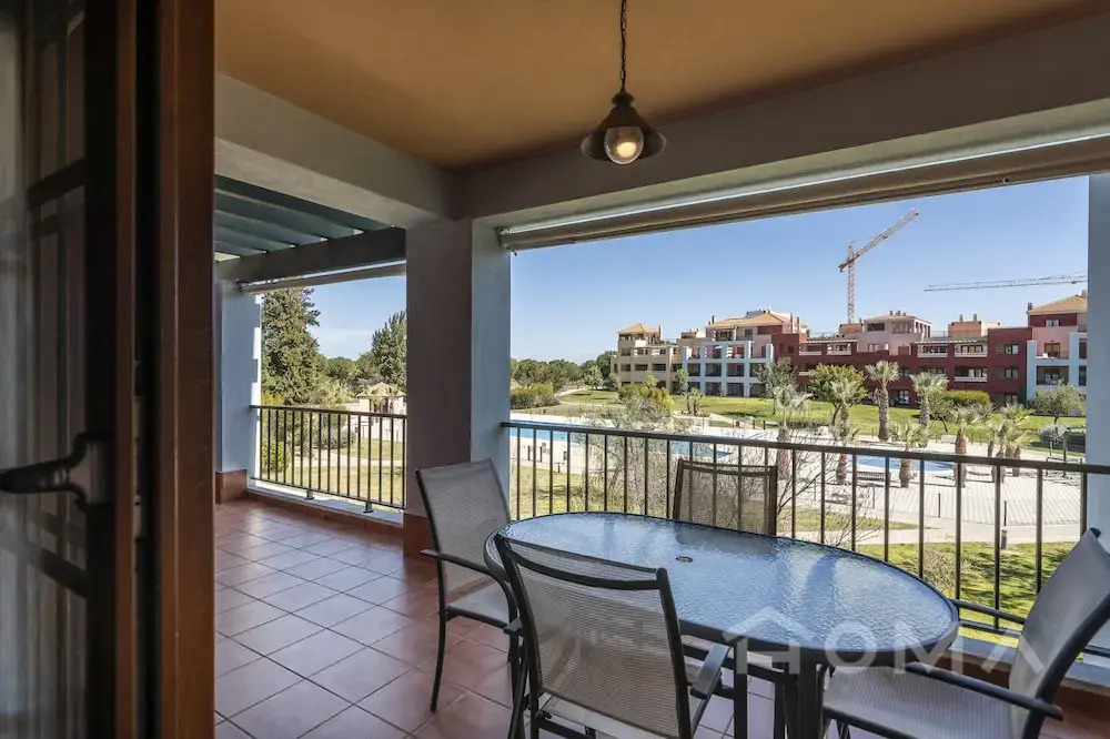 Golfside Apartment With Large Terrace