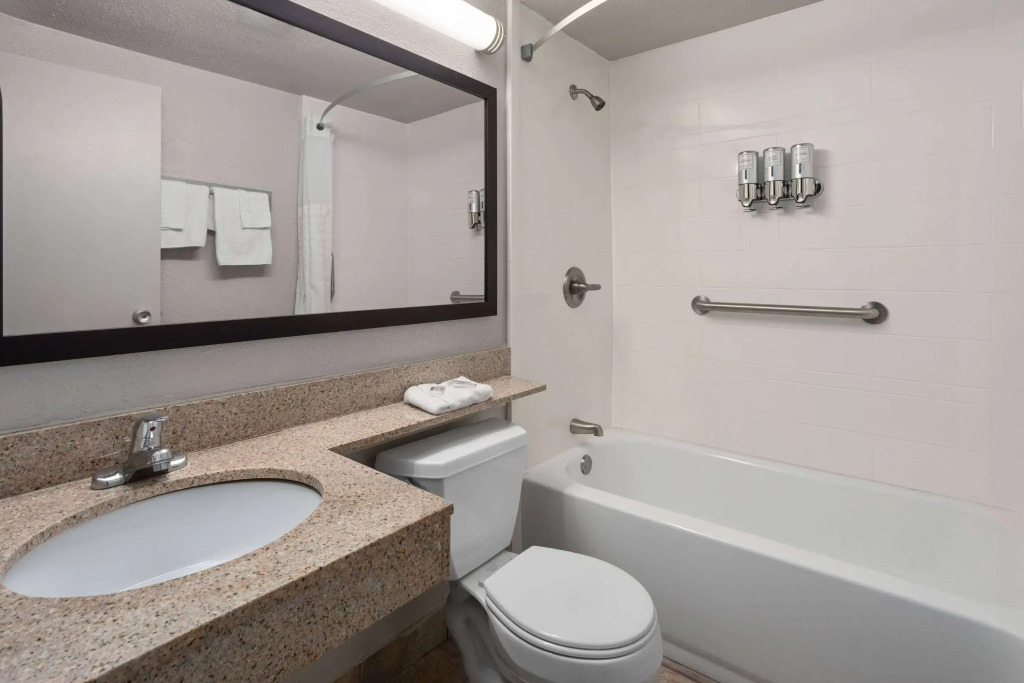 Days Inn by Wyndham Ann Arbor