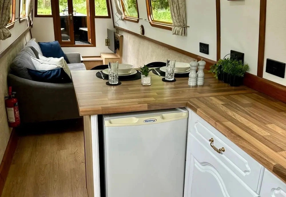 Narrowboat Stern - Stratford - Stay6 - Petfriendly
