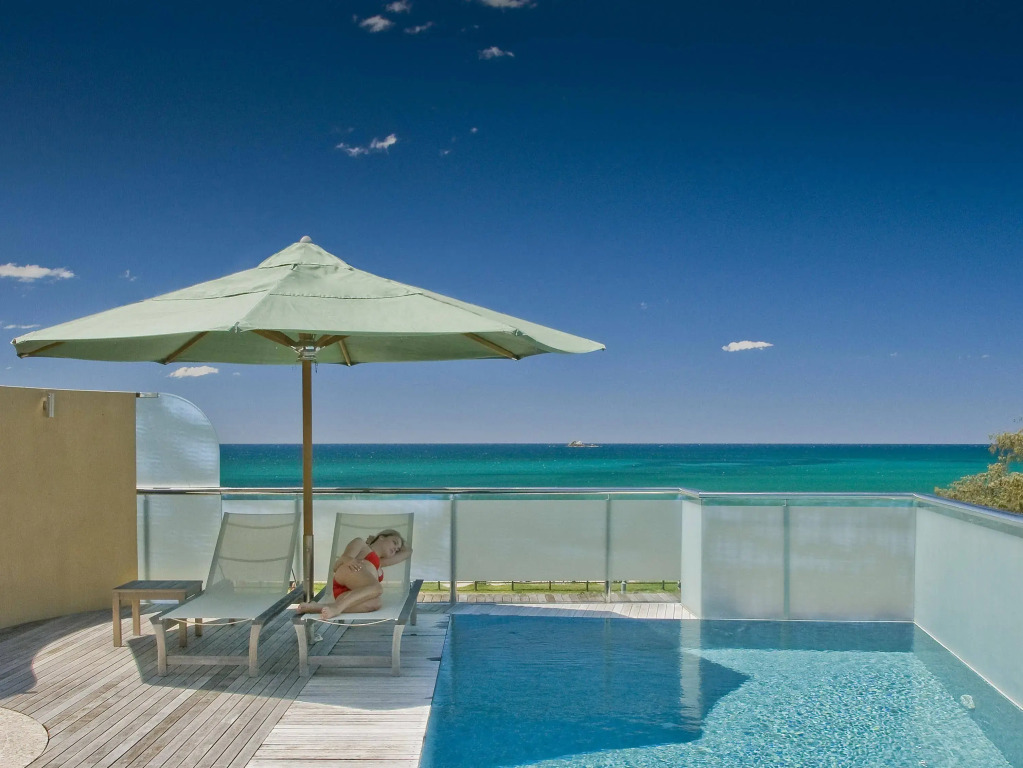 Beach Suites