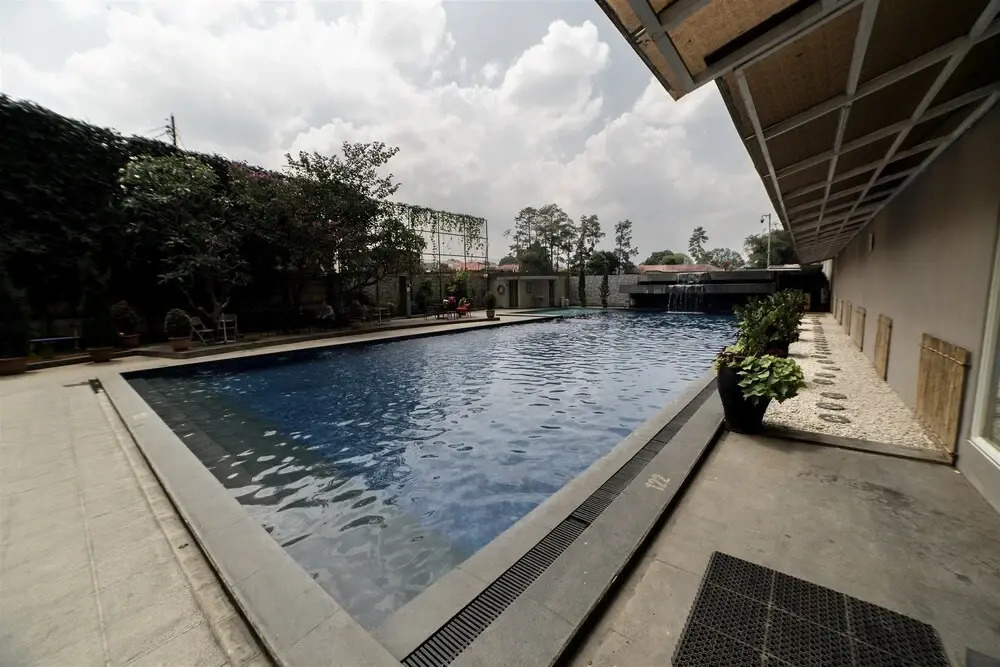 Modest 2BR Apartment at Galeri Ciumbuleuit 2