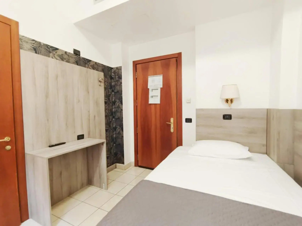 Hotel Mondial