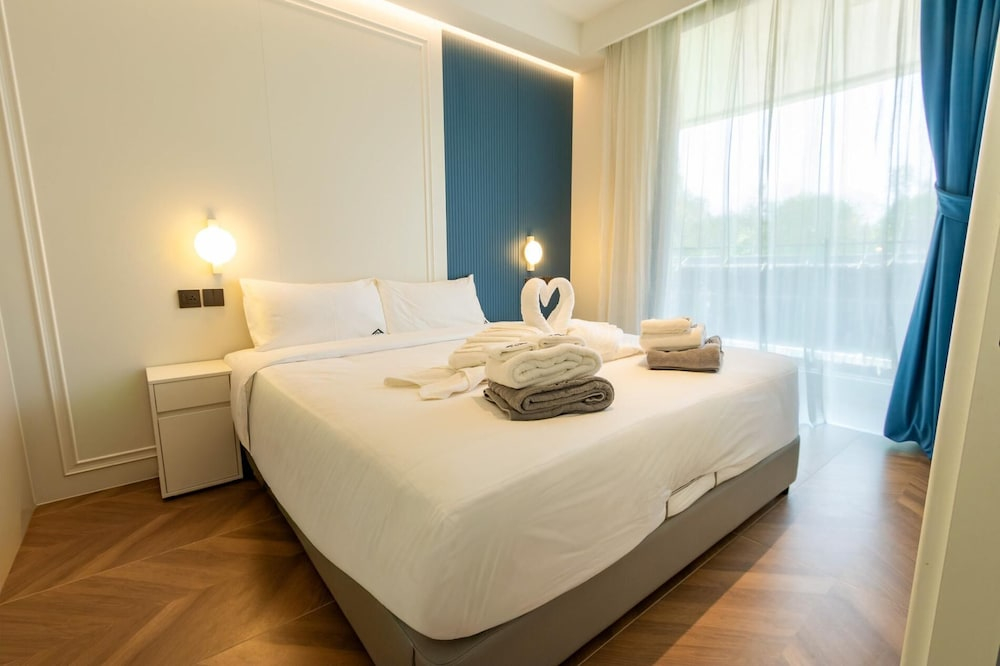 Beachfront Paradise 99 Two Bed Room A5