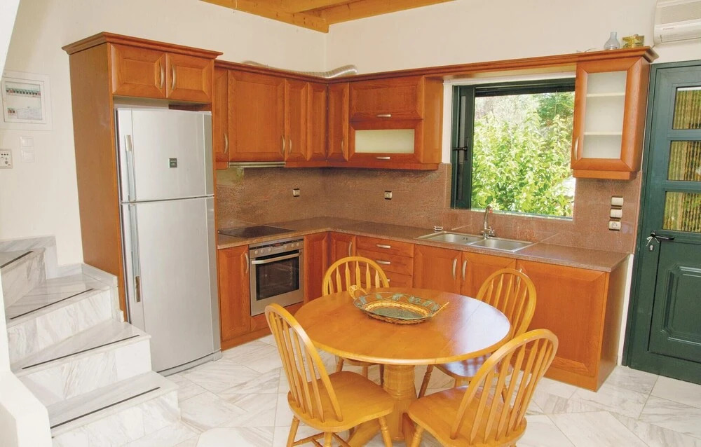 Amazing Home In Diakopto Achaias P