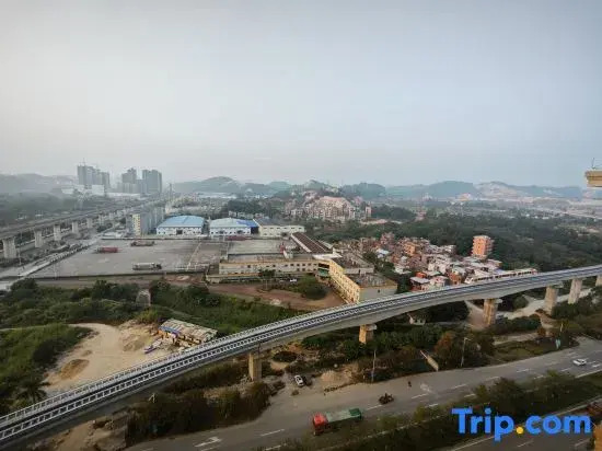 Lidu International Apartment Hotel (Qingyuan Changlong Avenue)