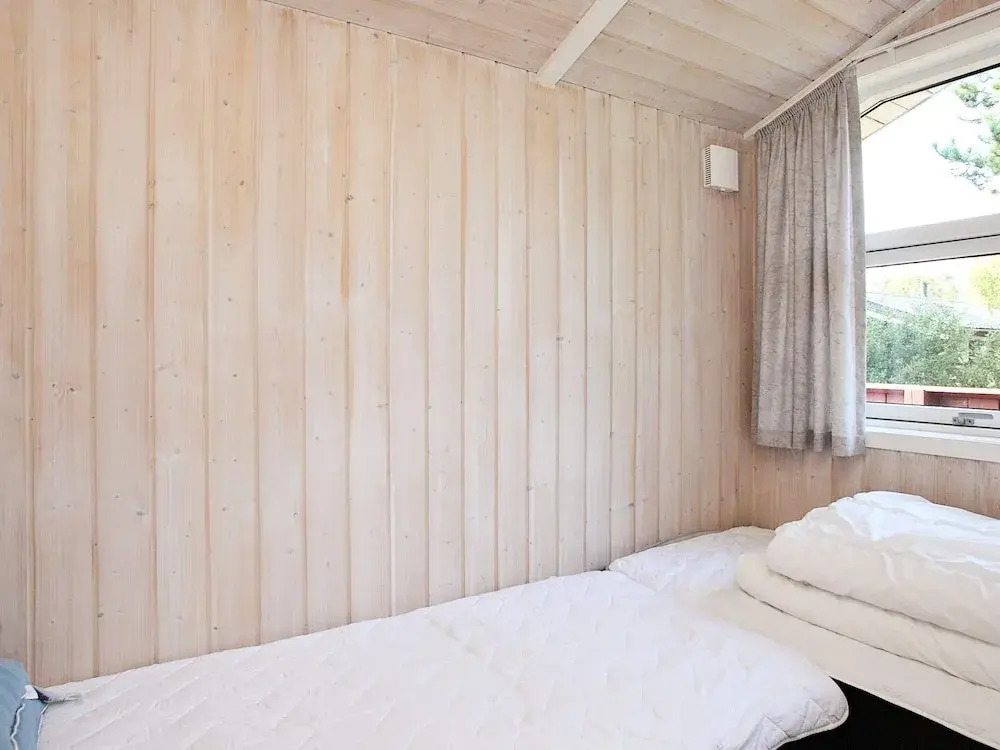 6 person holiday home in Ålbæk-By Traum