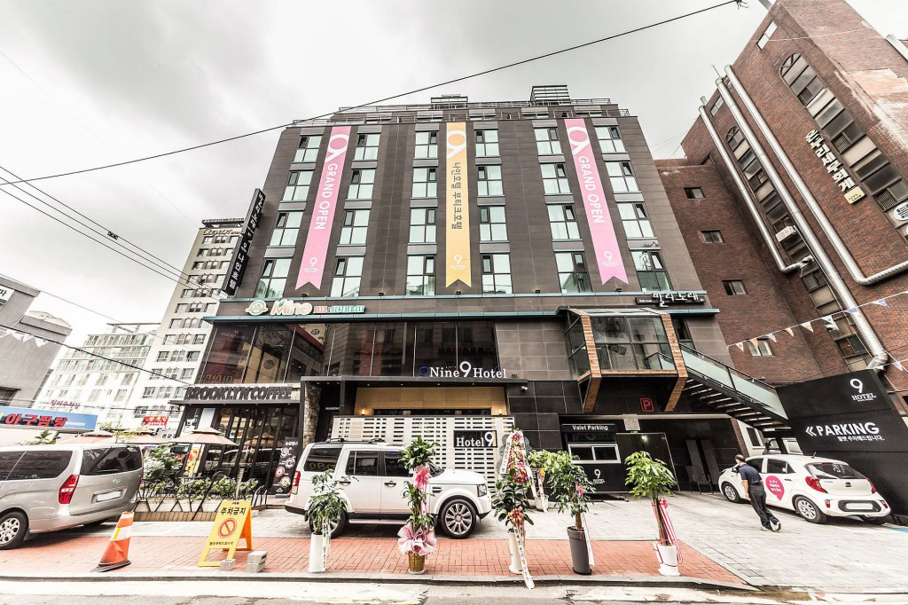 Hotel 9 in Dongdaemoon