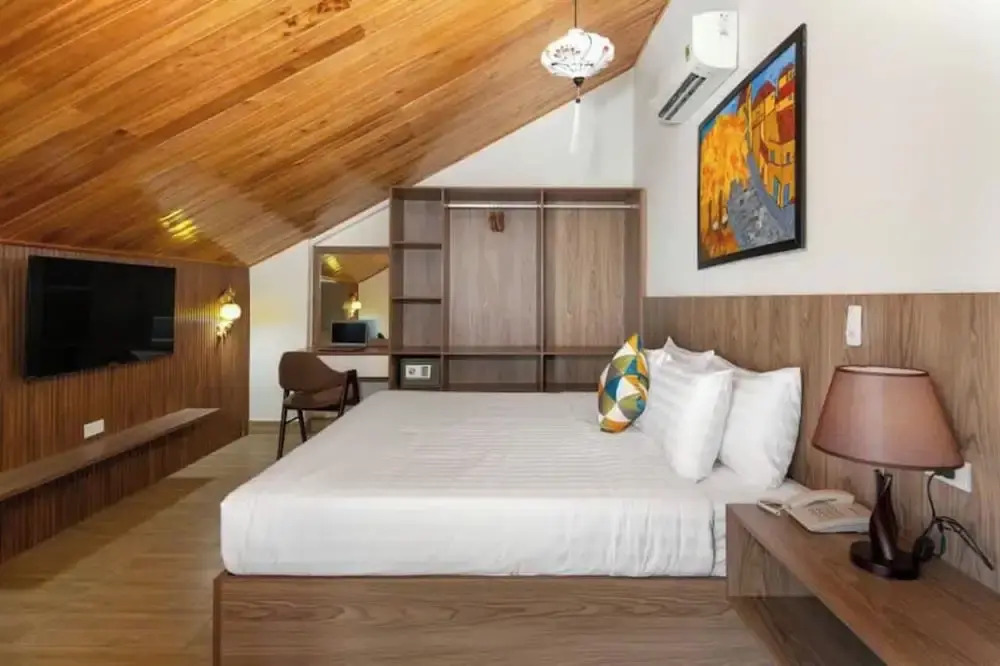 Vivi An Bang Hotel