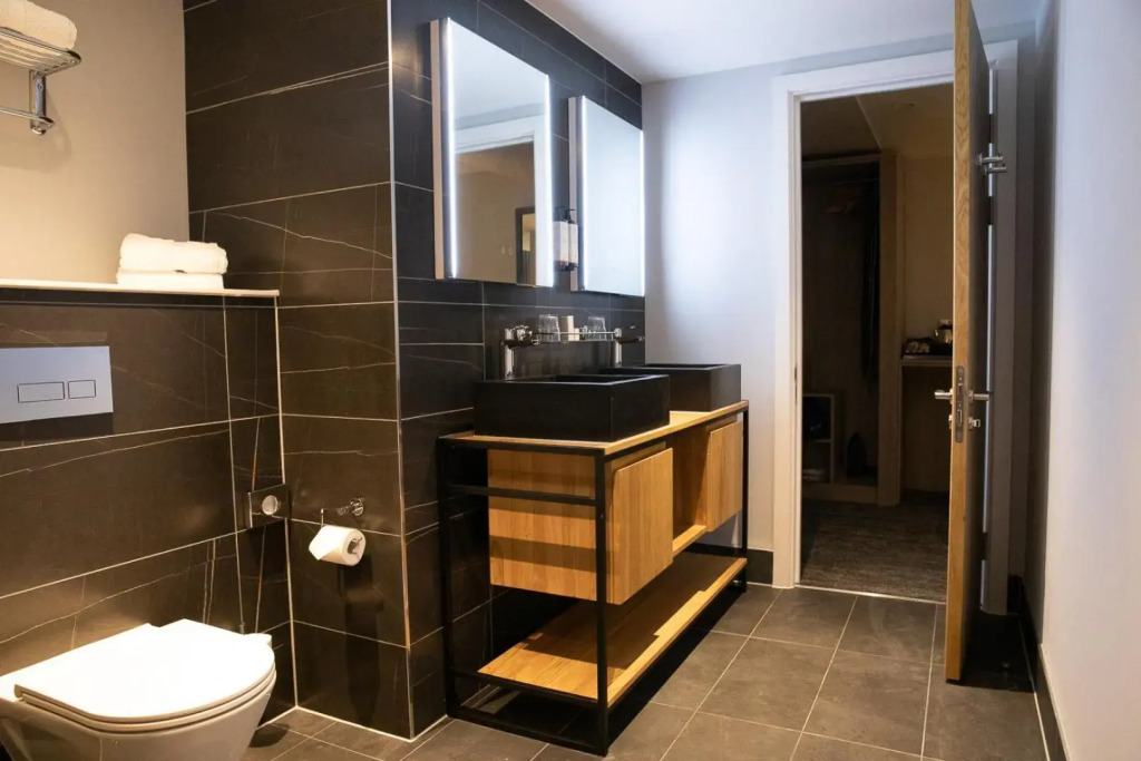 Mercure Newport