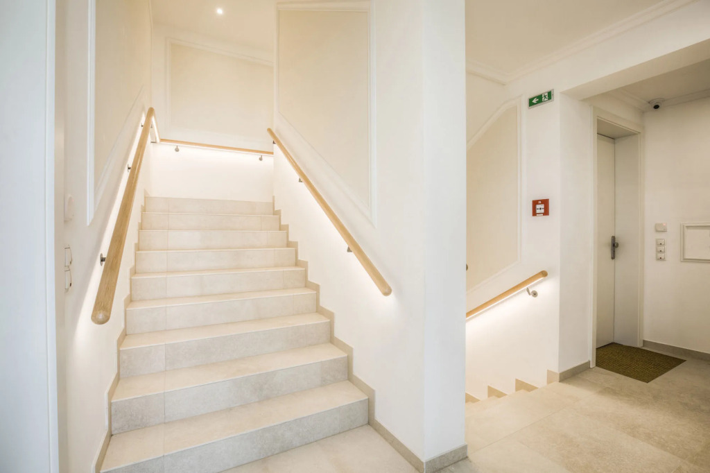 Vienna Grand Apartments City