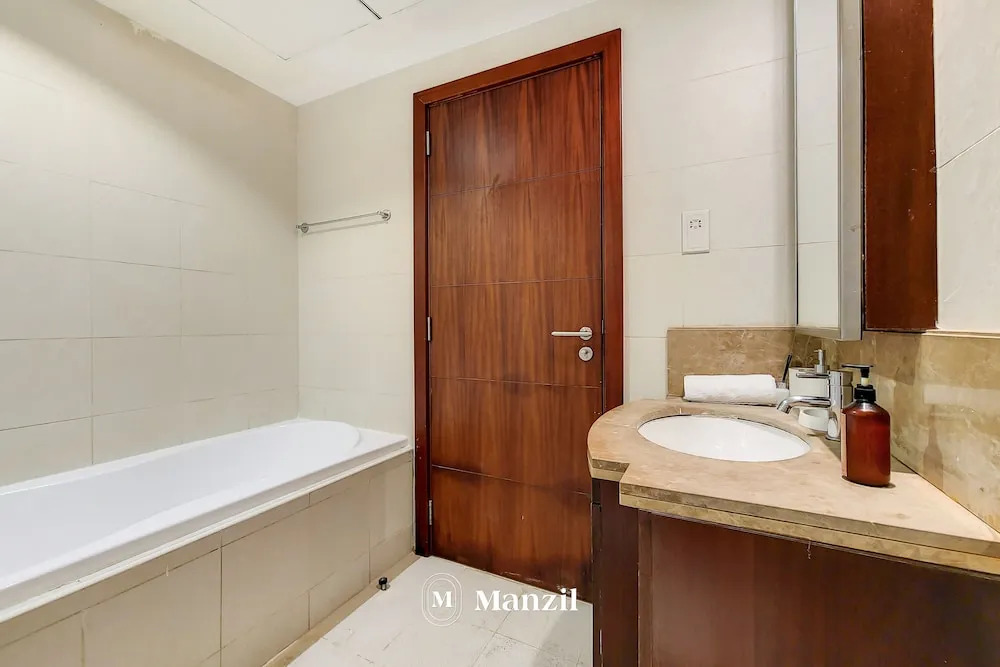 Modern 1BR Haven Near the Park, Offering Effortless Connectivity to Key Roads, Cloud A, Jumeirah Village Triangle by Deluxe Holiday Homes