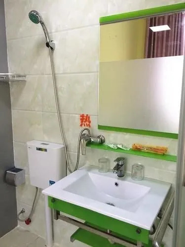 Wuhan fayuan home hotel