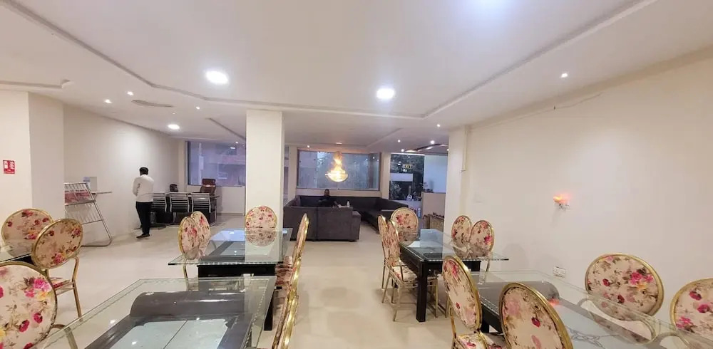 Hotel The Orchid