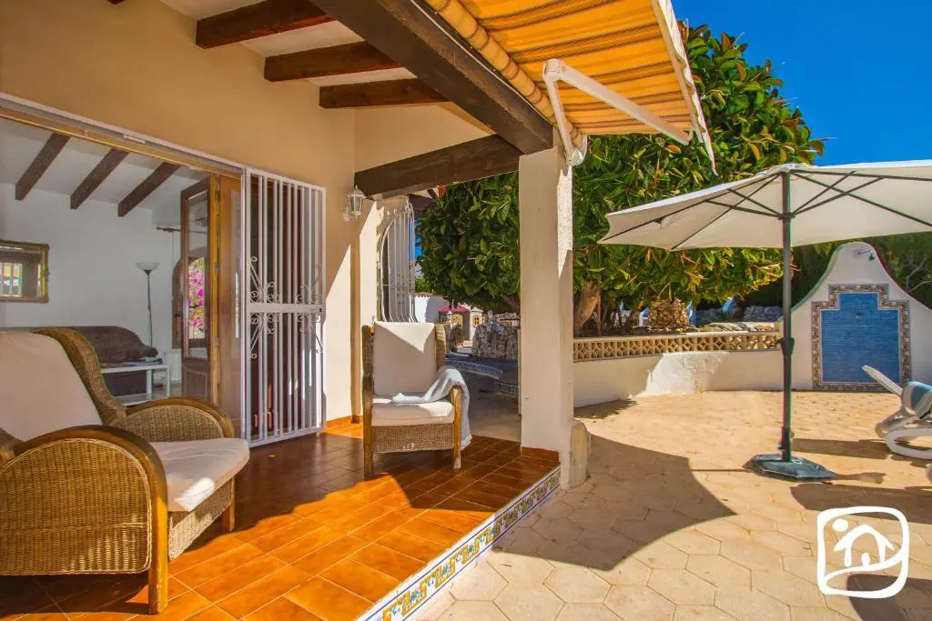 Villa Luna by Abahana Villas