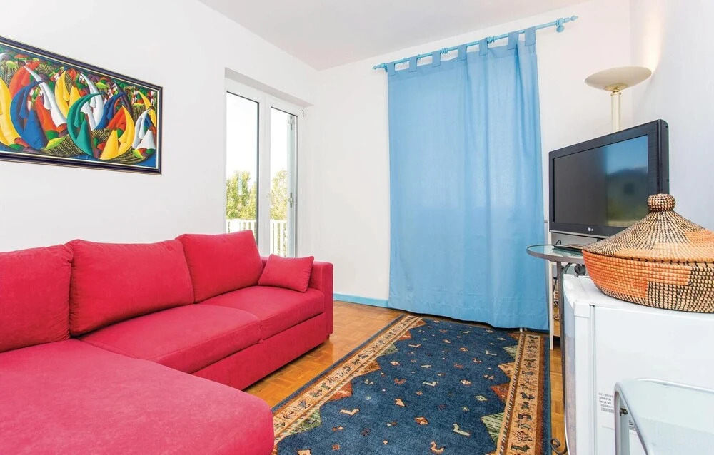 Awesome Home In Malinska With Wifi