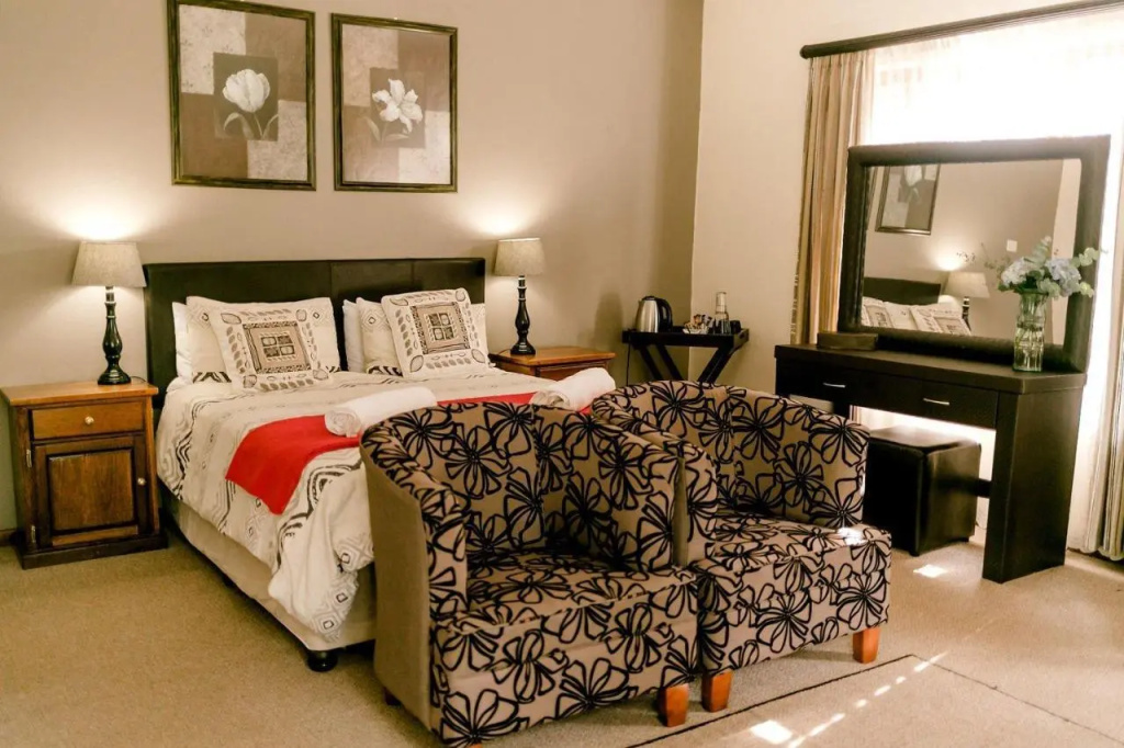 Thatchings Bed and Breakfast