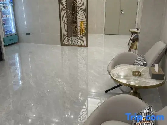 Zhaoqing Lizhi Hotel (Jinli Cultural and Sports Activity Plaza)