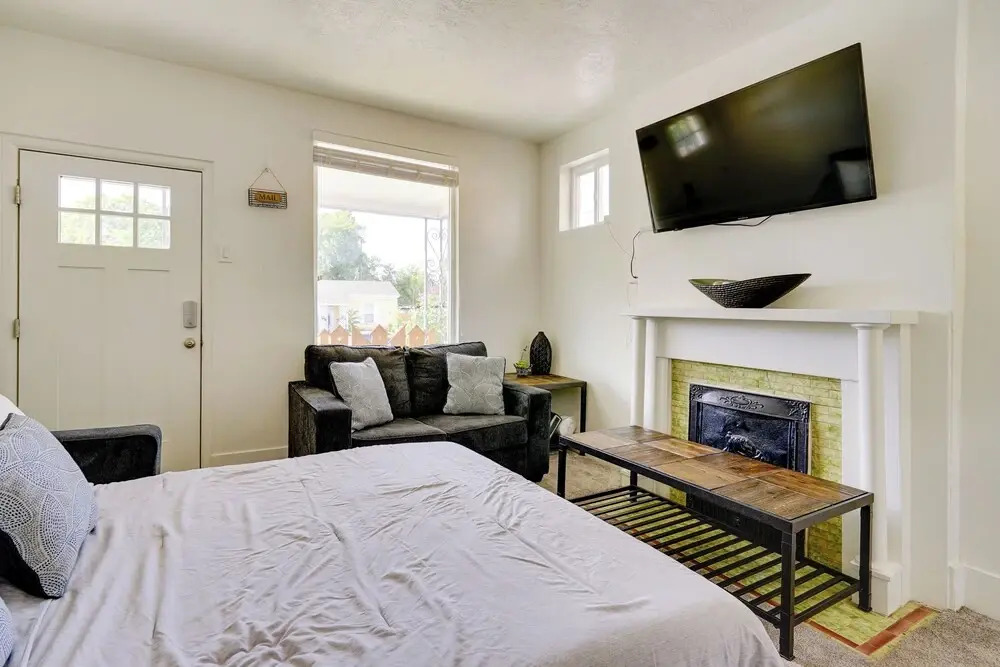 Near Park, Golf & Train: Salt Lake City Duplex!
