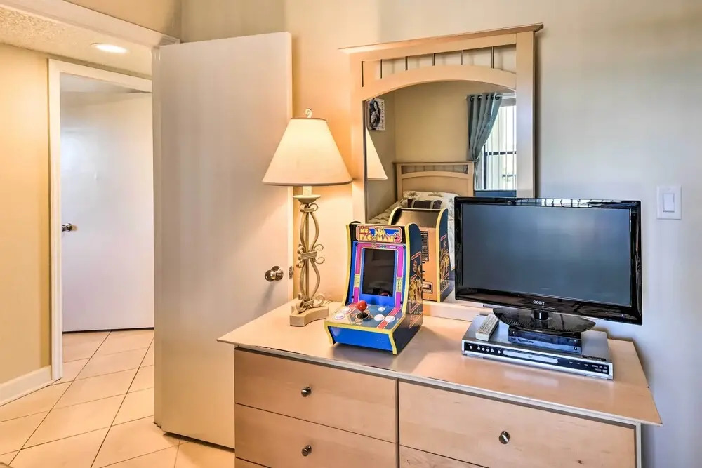 Ormond Beach Condo w/ Balcony & Views
