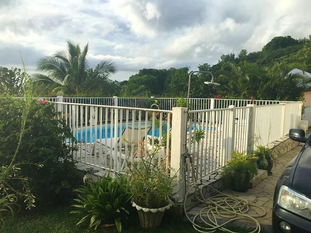 Studio In Deshaies With Wonderful Sea View Shared Pool Enclosed Garden 2 Km From The Beach
