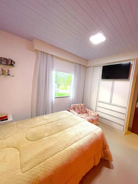 Casa com 3 Suítes em Urubici
