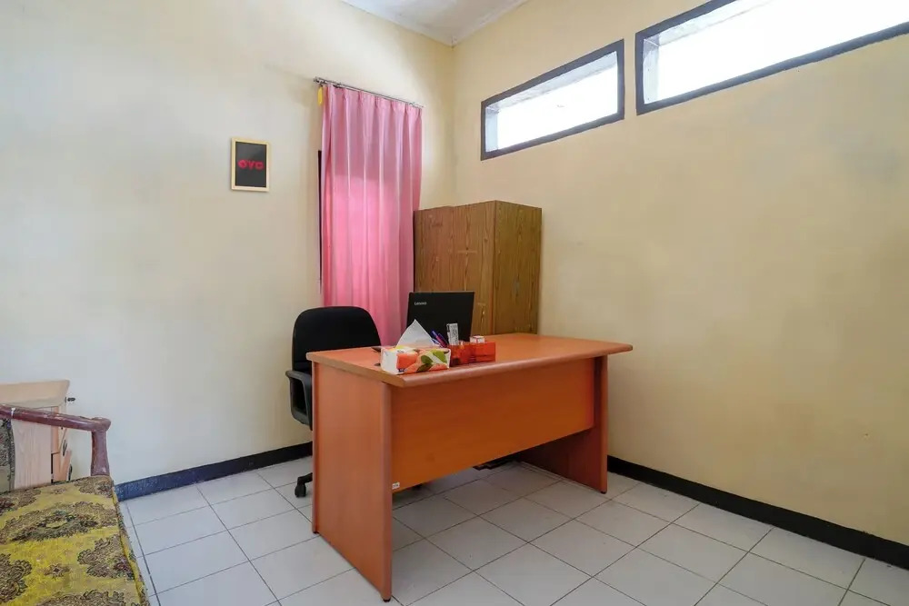 OYO 94150 Gateway Apartment Pasteur By Eldian