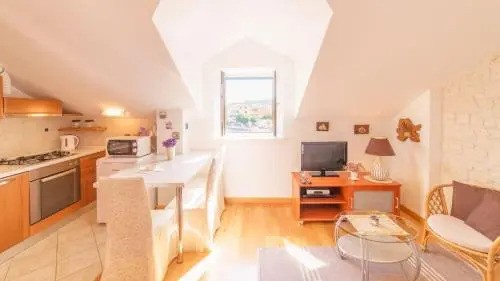 Apartments Sumartin